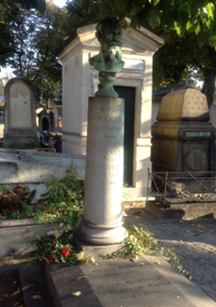 The tomb of Édouard Manet: obscured by a spreading chestnut tree. Photo: Joan Schenkar