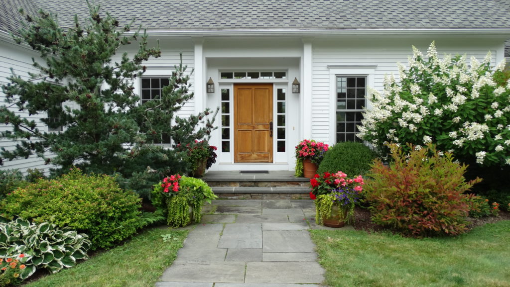 Finished East Road front entrance after 10 years of growth. Photo: Craig Okerstrom-Lang, RLA, ASLA