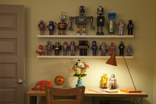 Collection of vintage robots. Photo: Peter Vanderwarker