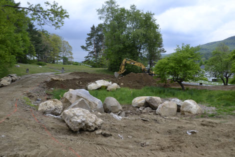 Separating boulders. Photo: Craig Okerstrom-Lang