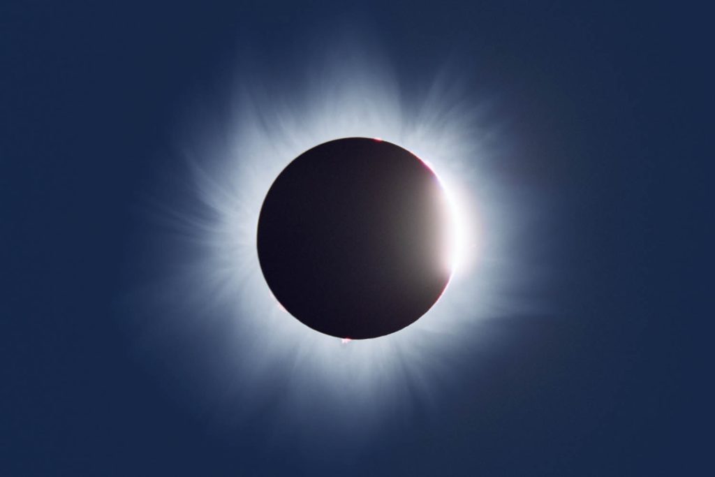 Diamond ring eclipse