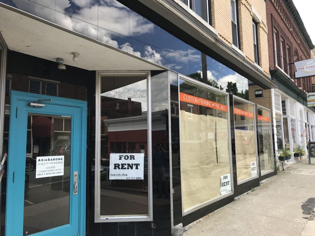 The Lauren Clark Fine Art gallery has relocated to Stockbrodge Road, leaving a prominent vacancy on Railroad Street. Photo: Terry Cowgill