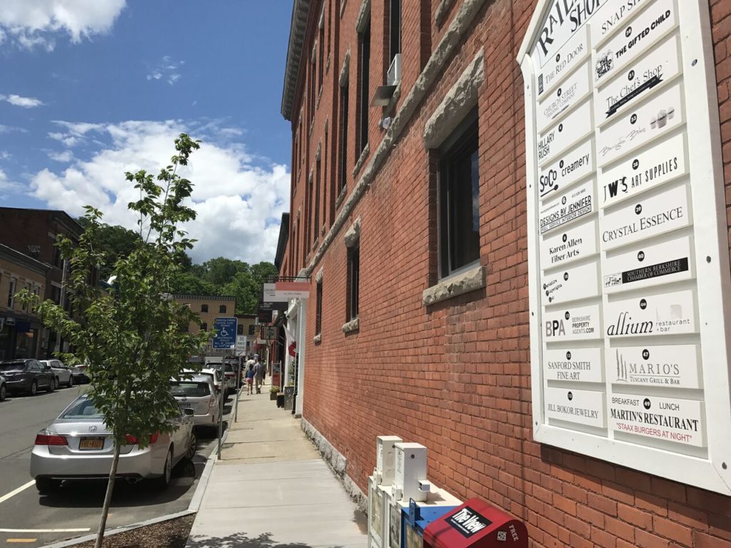 A listing of businesses on Railroad Street is out of date. Photo: Terry Cowgill
