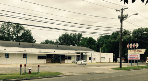 The Cover Bowling Lanes on Stockbridge Road (U.S. 7) in Great Barrington.