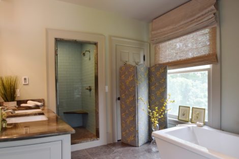 A fuller view of the renovated bathroom. Photo: Jennifer Owen