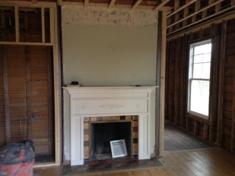 Fireplace before. Photo: Jennifer Owen