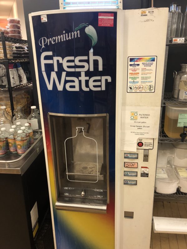 Merchants back ban on singleuse plastic