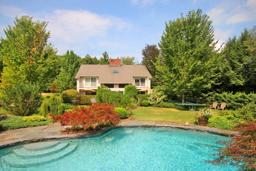 Great Barrington Contemporary on 5+ Acres The Berkshire Edge