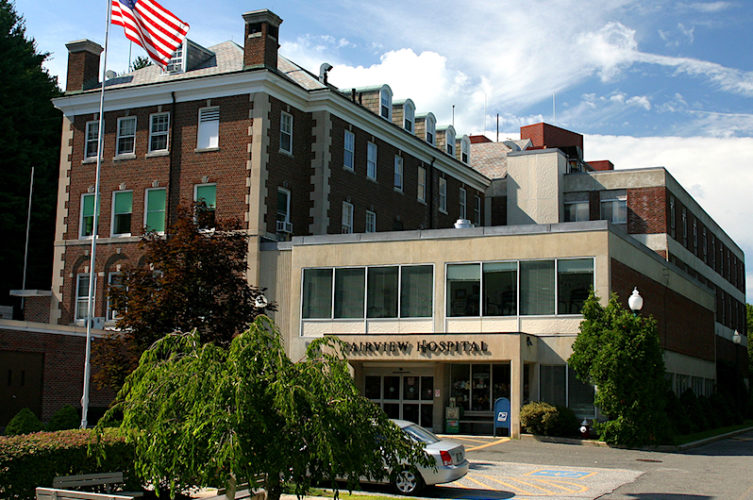 BUSINESS BRIEFS Fairview named top hospital; Dr. Setti is Clinician of