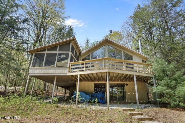 Fourbedroom lakefront home in Otis Wood Lands The Berkshire Edge