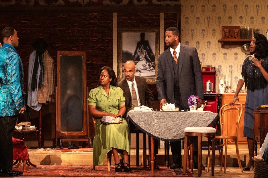 THEATER REVIEW 'Blues for an Alabama Sky' plays at Barrington Stage